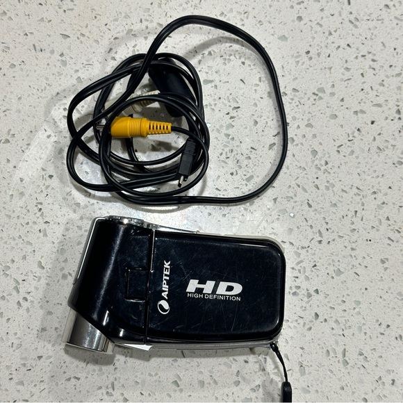 AIPTECH mini handheld camcorder - Picture 5 of 5